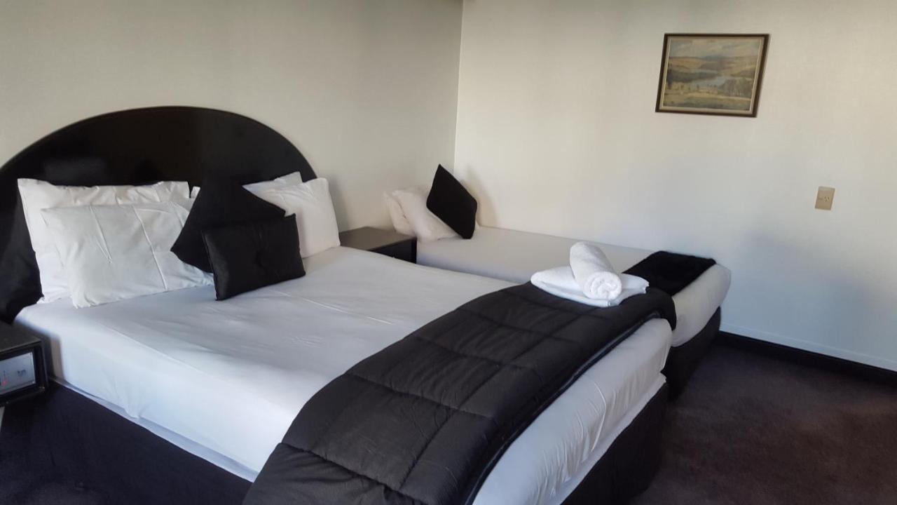 Alcamo Motel Hamilton Buitenkant foto