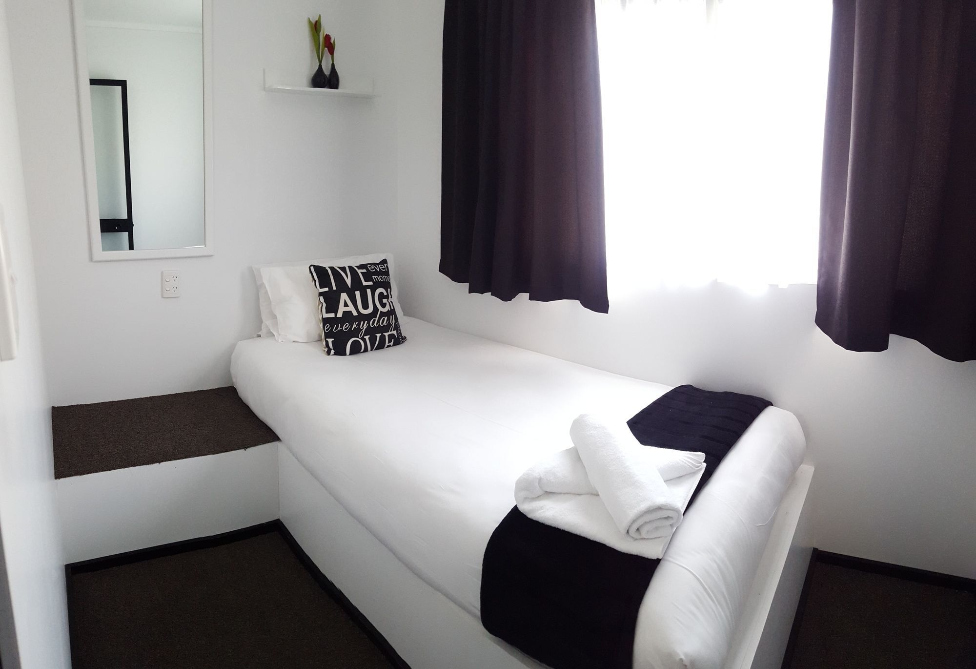 Alcamo Motel Hamilton Buitenkant foto
